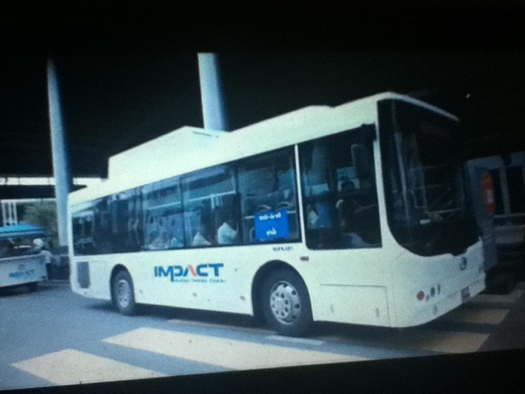 Impact Don Mueang Bangkok Guest House Exteriör bild