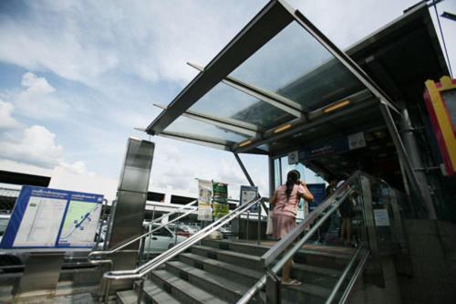 Impact Don Mueang Bangkok Guest House Exteriör bild